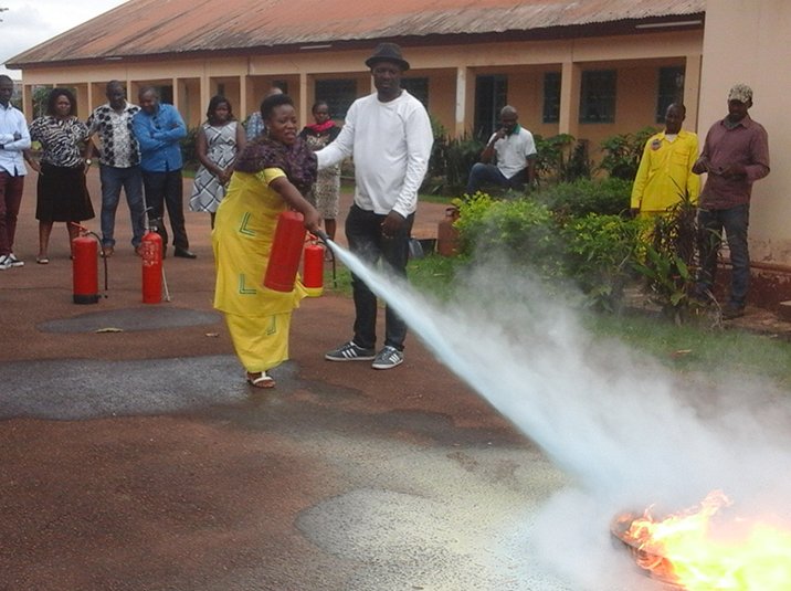 Built In Gas Oven work-kitchen-snap-1